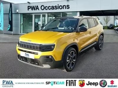 Sun métallisé + toit volcano Nouvelle 2025 Jeep Avenger Summit SUV | 32 900 € (Prix assez cher)