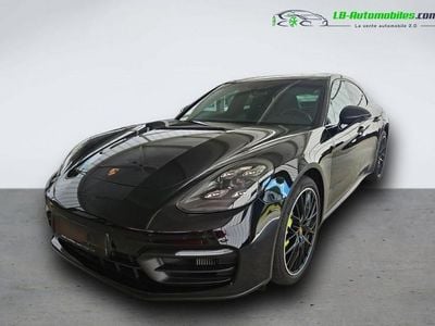 Porsche Panamera 4