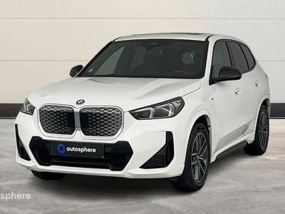 Blanc Occasion 2024 BMW iX1 M Sport SUV | 37 999 € (Prix juste)