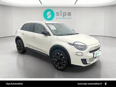 Nouvelle Fiat 600 2025 Ice white SUV