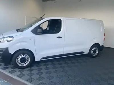 Blanc Occasion 2023 Citroën Jumpy Monospace | 23 980 € (Prix assez cher)