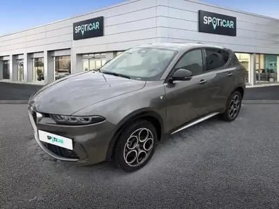 Gris vesuvio métallisée Occasion 2023 Alfa Romeo Tonale Ti SUV | 27 448 € (Prix juste)