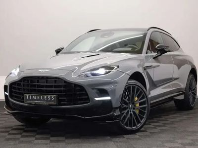 Aston Martin DBX 707