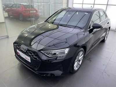 Noir mythique métallisé Occasion 2025 Audi A3 Sportback e-tron Business Citadine | 41 890 € (Prix cher)