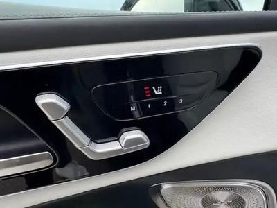 Noir Occasion 2023 Mercedes GLC300e AMG line | 61 990 € (Prix juste)