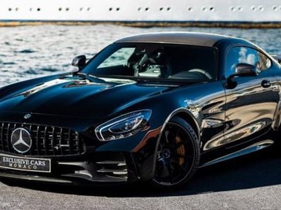 Mercedes AMG GT R