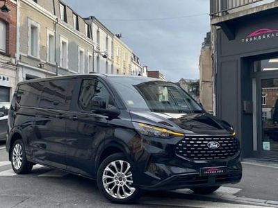 Occasion 2025 Ford Tourneo Titanium Van | 49 990 € (Prix assez cher)