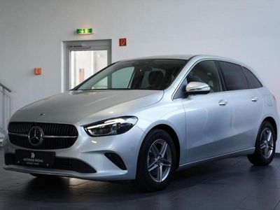 Mercedes B200