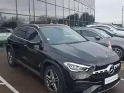 Mercedes GLA220