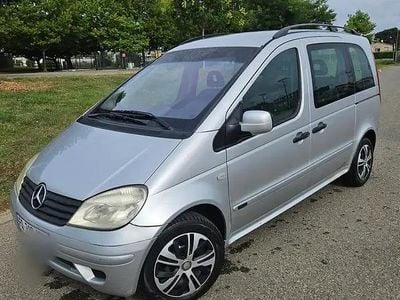 Argent Occasion 2002 Mercedes Vaneo Monospace | 2 500 €