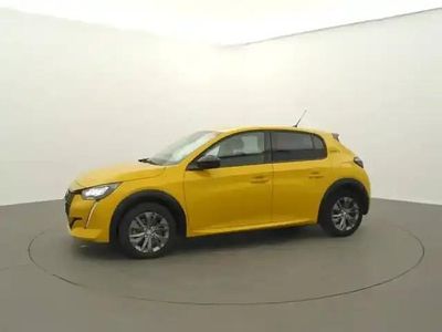 Jaune Occasion 2023 Peugeot e-208 Style Citadine | 16 990 € (Prix juste)