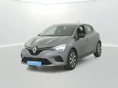 Gris schiste Occasion 2023 Renault Clio V Berline | 13 890 € (Prix juste)