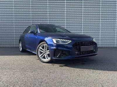 Bleu navarre métallisé Occasion 2024 Audi A4 Competition Berline | 48 890 € (Prix cher)