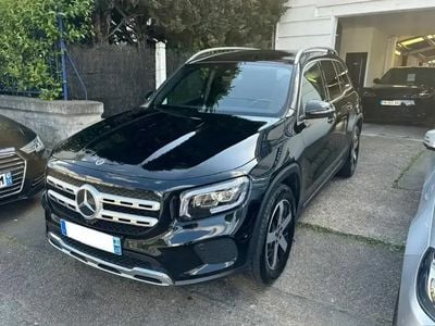 Mercedes GLB200