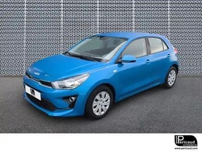 Occasion Kia Rio 84 ch (61 kW) 2023 Bleu Berline