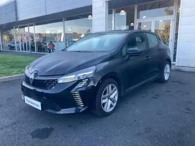 Noir Occasion 2024 Renault Clio V Evolution Berline | 14 990 € (Prix juste)