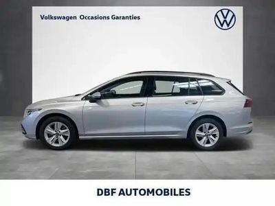 Argent Occasion 2021 VW Golf VIII Business Break | 17 399 € (Prix juste)