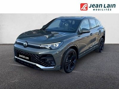 Vert Occasion 2025 VW Tiguan R-line SUV | 57 649 €