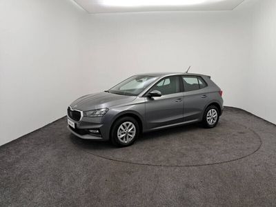 Gris Occasion 2024 Skoda Fabia Citadine | 19 900 € (Prix juste)