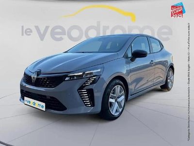Gris Occasion 2025 Renault Clio V Evolution Berline | 17 499 € (Prix juste)