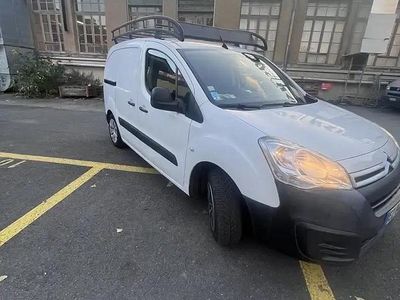 Occasion Citroën Berlingo Feel 99 ch (72 kW) 2018 Blanc Monospace