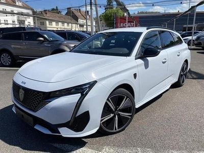 Blanc Nouvelle 2025 Peugeot 308 GT Break | 27 790 € (Prix juste)