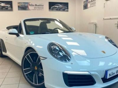 Porsche 911 Carrera