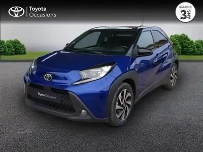 Biton bleu genièvre métal/toit noir Occasion 2023 Toyota Aygo X Design SUV | 15 890 € (Prix juste)