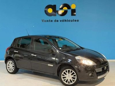 Noir Occasion 2014 Renault Clio IV Citadine | 5 990 €