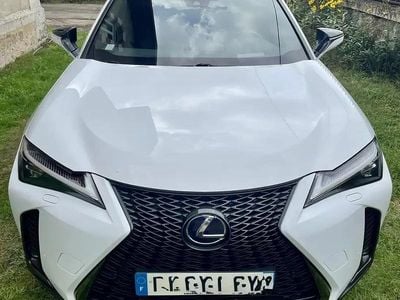 Lexus UX 250h