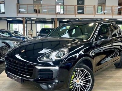 Noir Occasion 2015 Porsche Cayenne SUV | 39 990 € (Prix assez cher)
