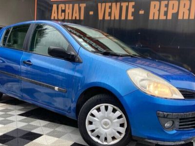 occasion Renault Clio III 1.6 111 confort expression