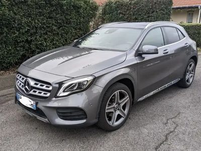 Mercedes GLA200