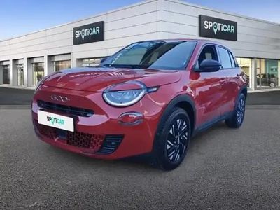 Rouge Occasion 2024 Fiat 600 SUV | 23 453 € (Prix assez cher)