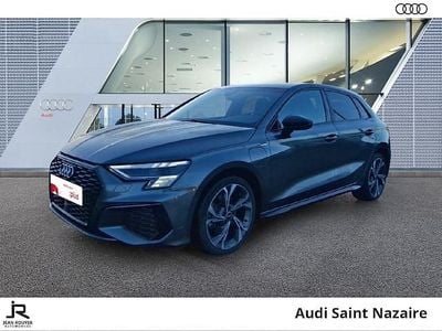Occasion Audi A3 Sportback e-tron S-Line 150 ch (110 kW) 2023 Gris daytona nacré Citadine