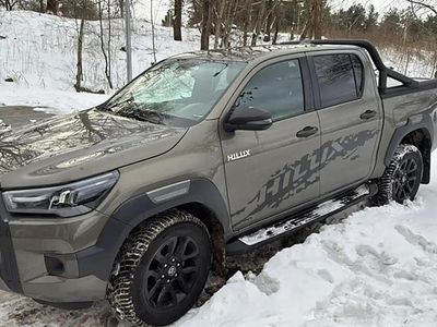 Bronze Occasion 2022 Toyota HiLux Pick-up | 40 800 € (Prix assez cher)