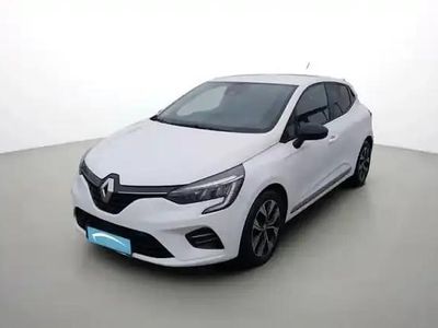 Blanc Occasion 2022 Renault Clio V Berline | 14 490 € (Prix juste)