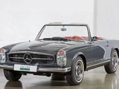 Gris Occasion 1963 Mercedes 230 Cabriolet | 119 000 €