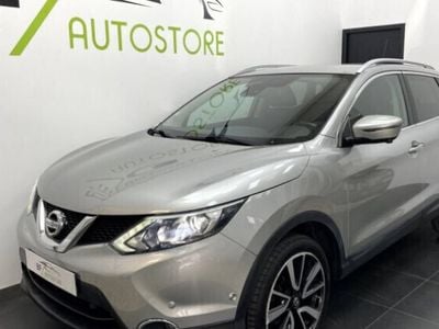 Occasion 2015 Nissan Qashqai Tekna SUV | 10 990 € (Prix assez cher)