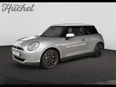 Nouvelle Mini Cooper Favoured 11 kW (15 ch) 2025 Argenté Citadine