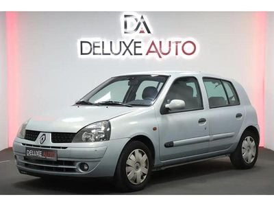 Gris Occasion 2002 Renault Clio II Berline | 4 490 € (Prix cher)