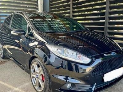 Occasion 2014 Ford Fiesta ST Citadine | 12 990 € (Prix assez cher)
