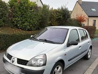 Renault Clio II