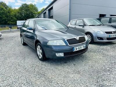 Gris Occasion 2007 Skoda Octavia Ambiente Berline | 4 300 €