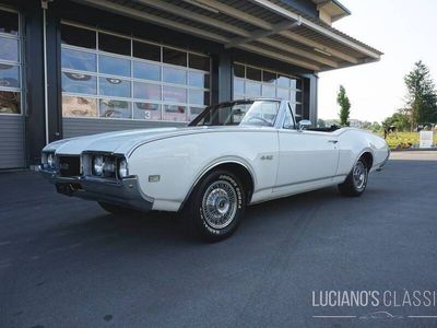 Oldsmobile Cutlass