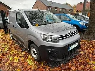 Gris Occasion 2021 Citroën Berlingo PureTech Monospace | 12 500 € (Super prix)