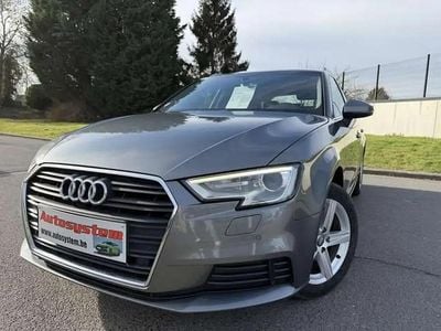 Gris Occasion 2018 Audi A3 Berline | 14 950 € (Prix juste)