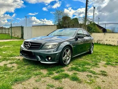 Mercedes C63 AMG