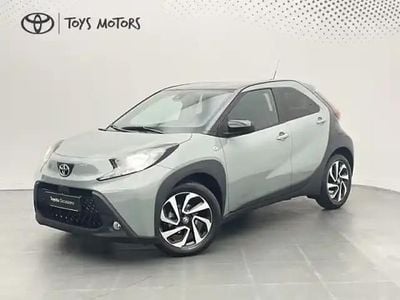 Occasion Toyota Aygo Design 72 ch (52 kW) 2024 Vert Citadine