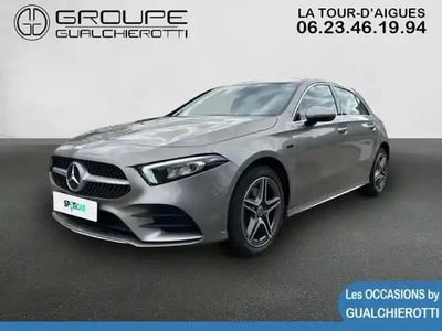 Gris montagne métallisé Occasion 2020 Mercedes A250 AMG line Berline | 27 990 €